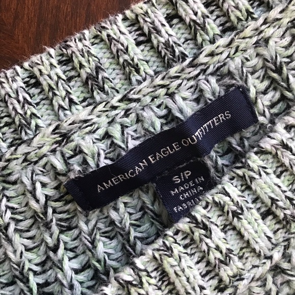 American Eagle Sweater - Picture 2 of 3